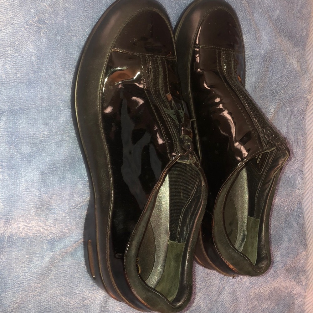 Cole Hann Womens waterproof shoes size 9.5 B